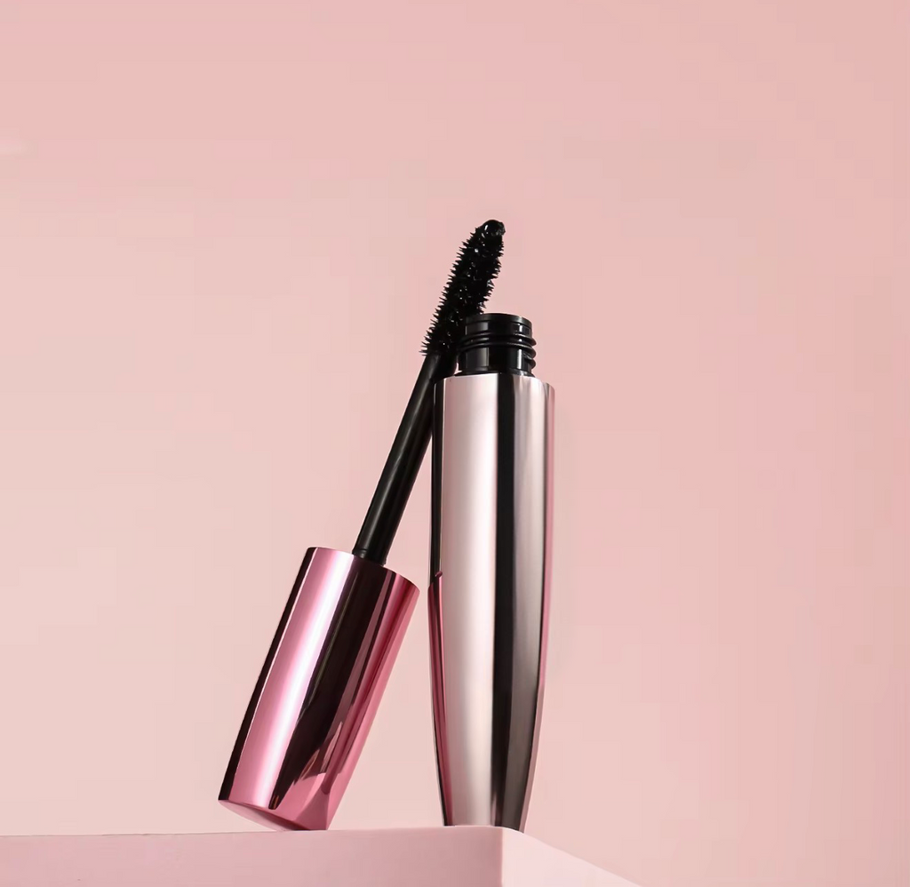 NIGHT GLOBE MASCARA